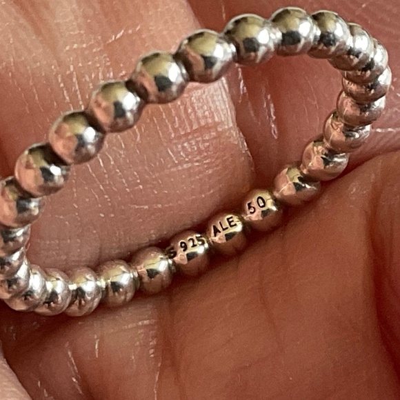 Pandora Silver Ring with Black Stone - Picture 8 of 9